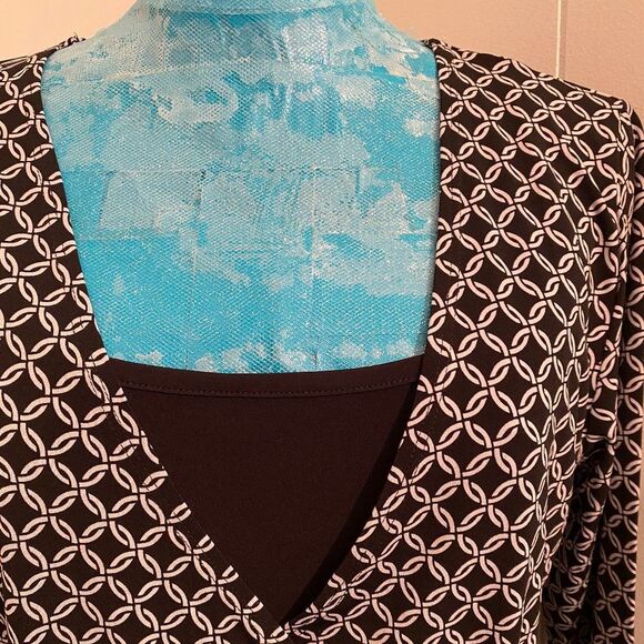 Apt 9 Petite Long Sleeve Faux Wrap Around Top Womens Size Petite Large - Picture 3 of 7
